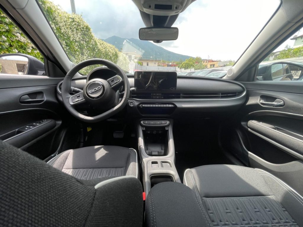 FIAT 600 Hybrid 110 CV DCT MHEV PACK COMFORT - 18