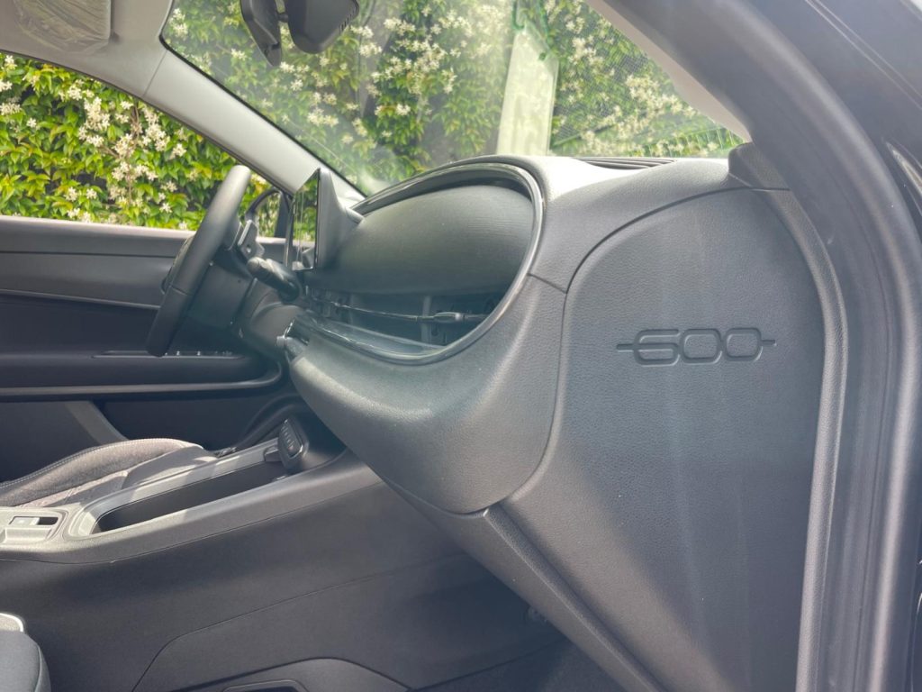 FIAT 600 Hybrid 110 CV DCT MHEV PACK COMFORT - 19