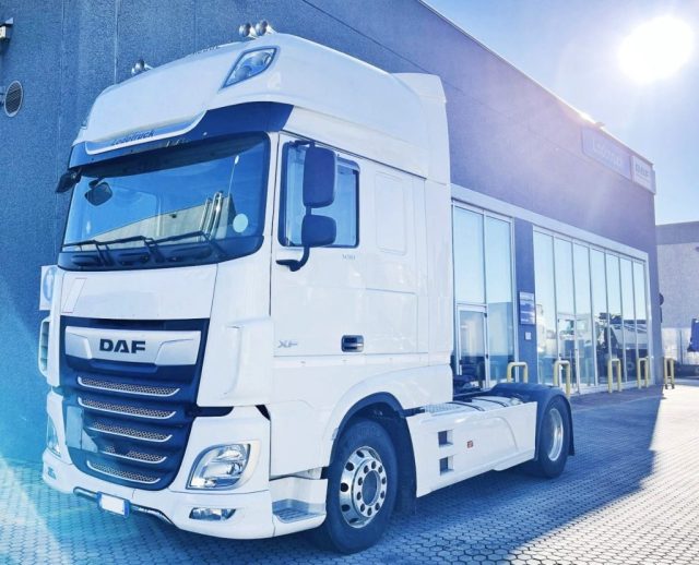DAF  Bianco pastello