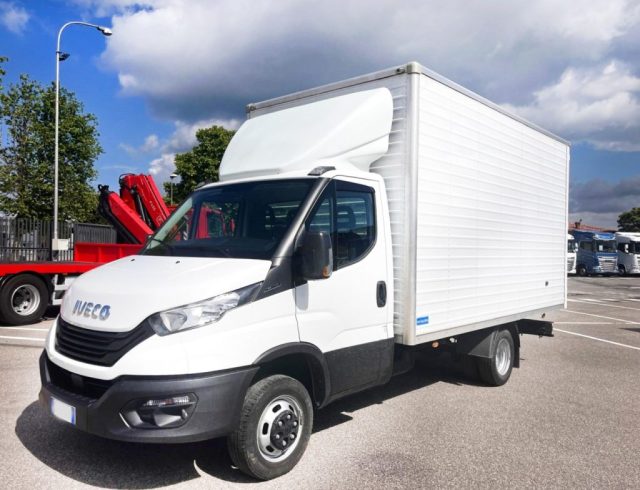 IVECO Daily Bianco pastello