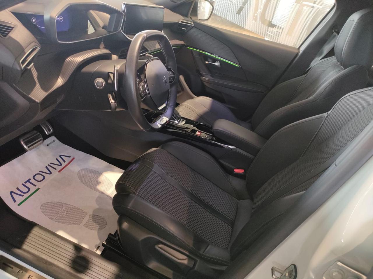 PEUGEOT 2008 PureTech 130 S&S EAT8 GT Line - 9