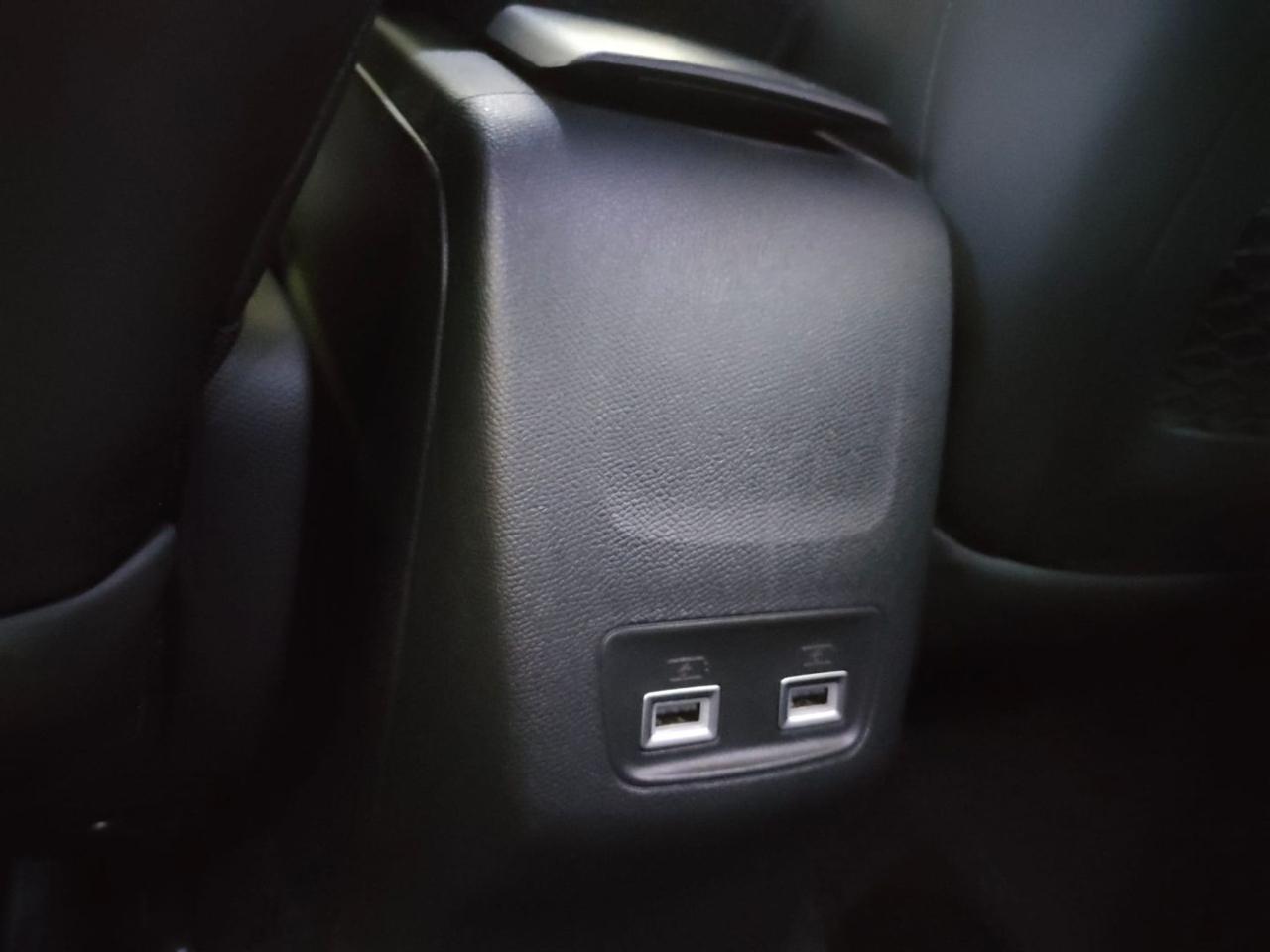 PEUGEOT 2008 PureTech 130 S&S EAT8 GT Line - 17