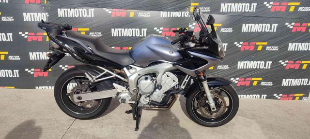 YAMAHA FZ6 Gray metallized