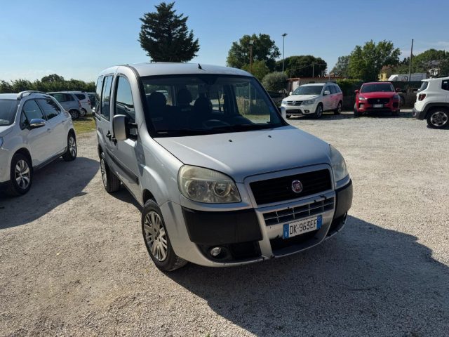 FIAT Doblo Grigio scuro metallizzato