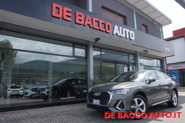 AUDI Q3 Grigio pastello