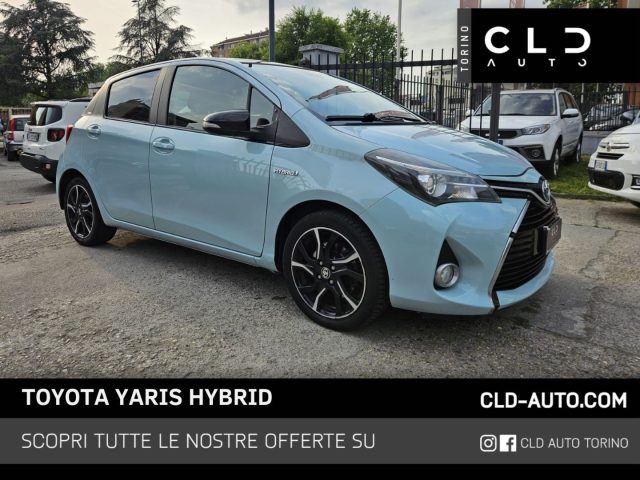 TOYOTA Yaris Verde metallizzato