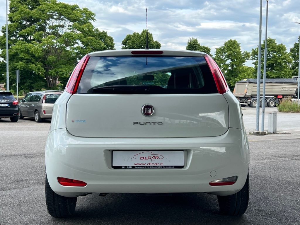 http://graphics.gestionaleauto.com/gonline_graphics/22356239_O_682ca849ba222.jpg