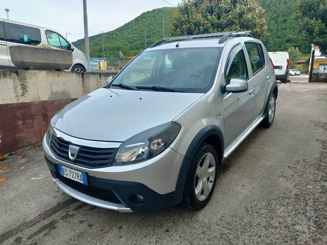 DACIA Sandero Grigio metallizzato