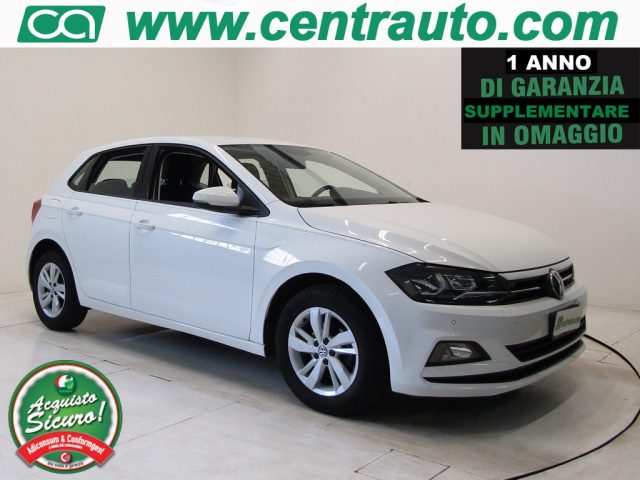 VOLKSWAGEN Polo Bianco pastello