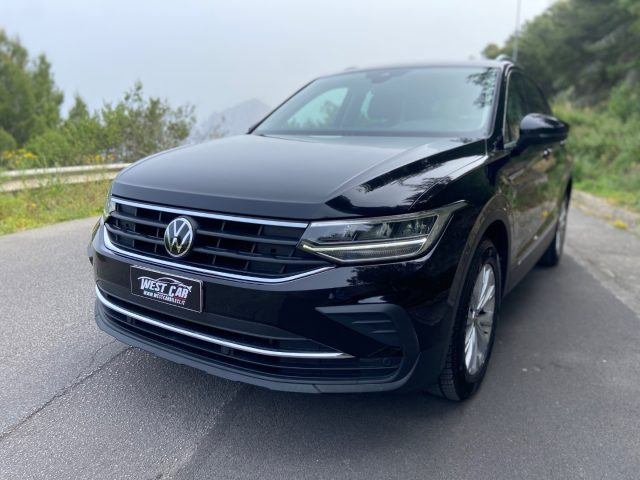 VOLKSWAGEN Tiguan 2.0 TDI SCR Life Usato