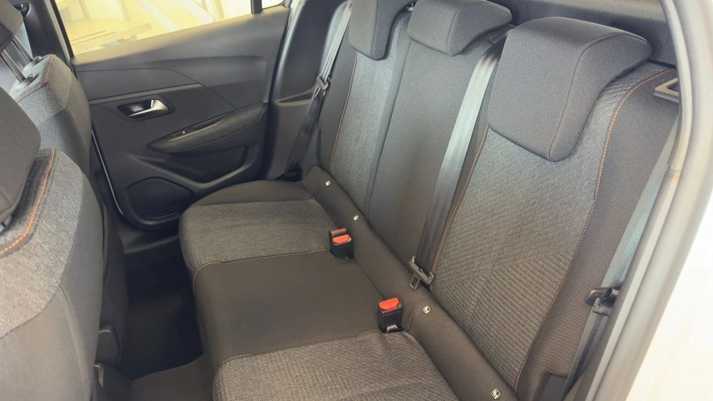 PEUGEOT 208 5P  - STYLE P.Tech 75 S&S - Grid Foto 8