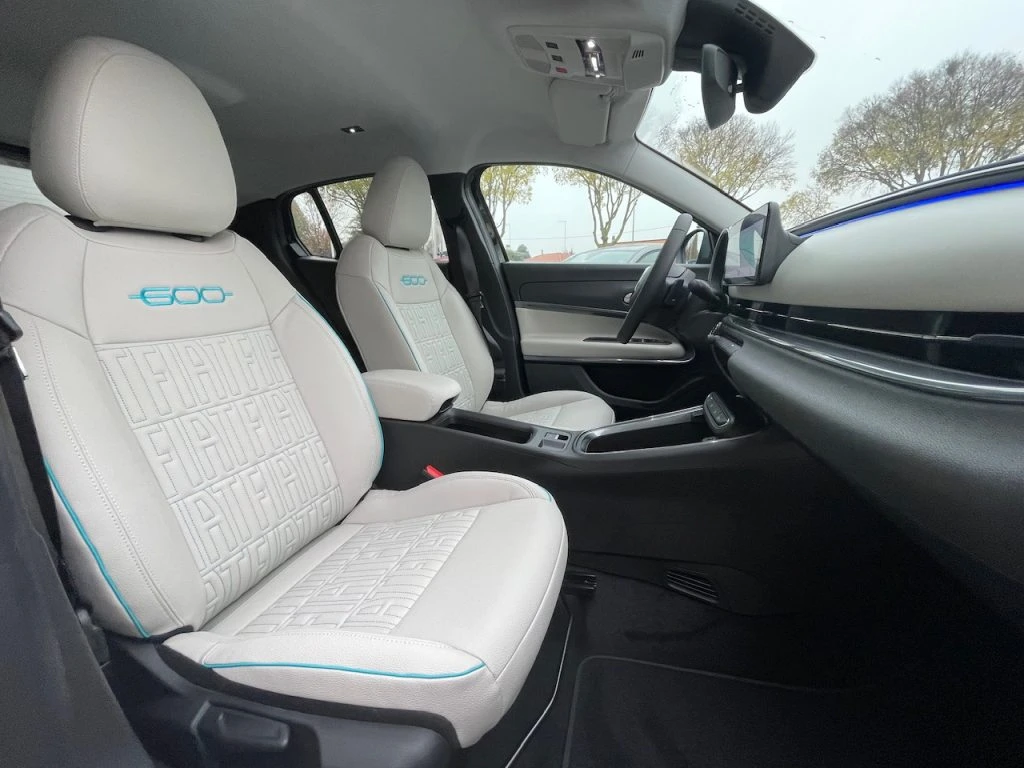 FIAT 600 Hybrid DCT MHEV La Prima #Vari.Colori - 14