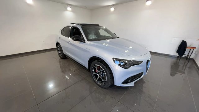 ALFA ROMEO Stelvio Grigio metallizzato