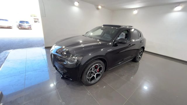 ALFA ROMEO Stelvio Nero metallizzato
