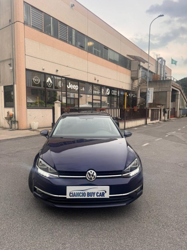 VOLKSWAGEN Golf Blu metallizzato