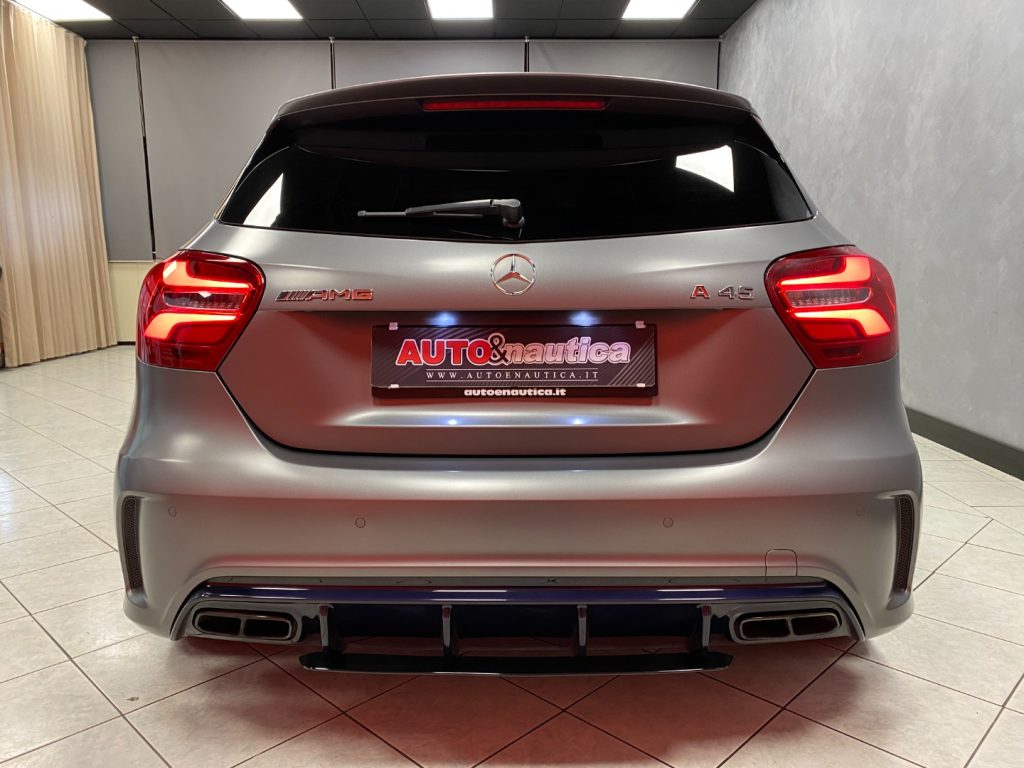 MERCEDES-BENZ A 45 AMG 4Matic Automatic 381 CV - 11