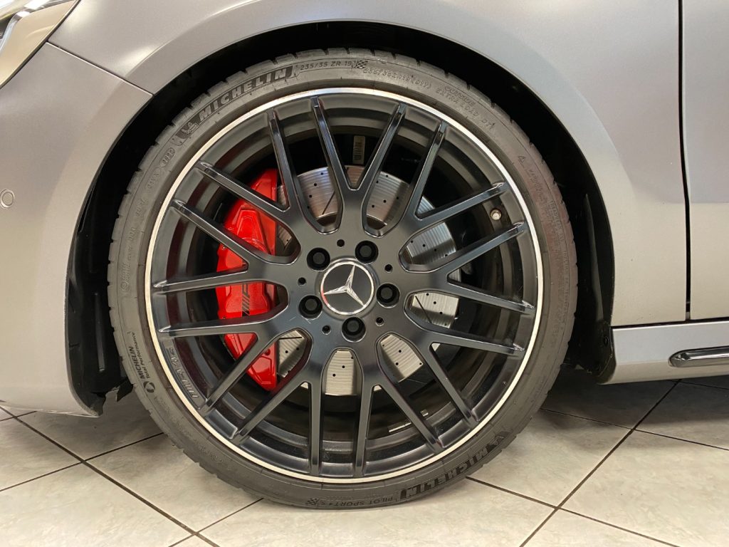 MERCEDES-BENZ A 45 AMG 4Matic Automatic 381 CV - 18