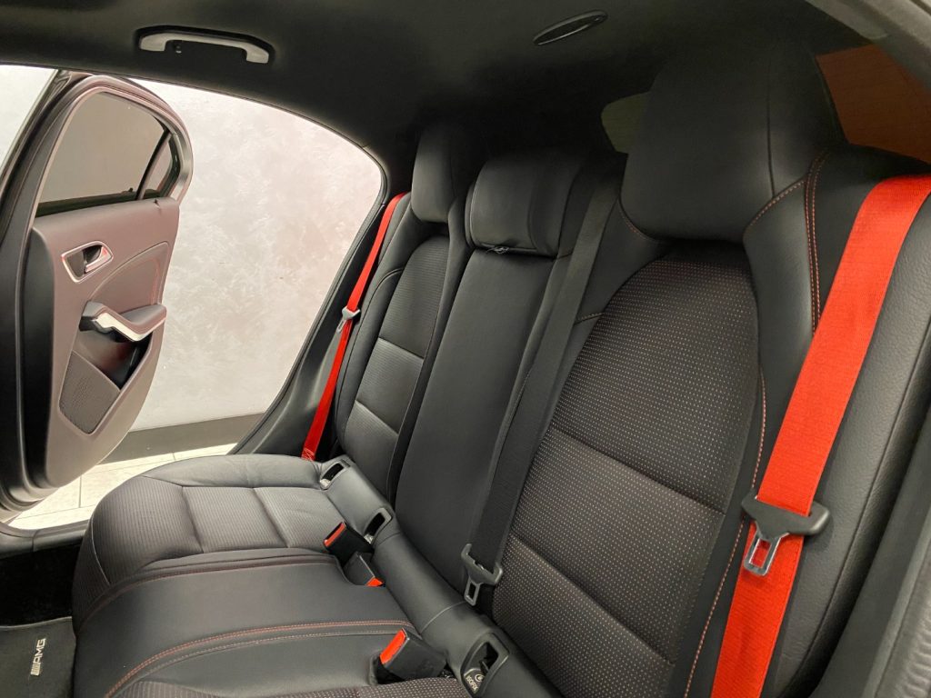 MERCEDES-BENZ A 45 AMG 4Matic Automatic 381 CV - 30