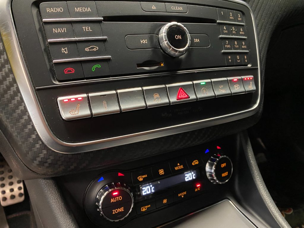 MERCEDES-BENZ A 45 AMG 4Matic Automatic 381 CV - 41