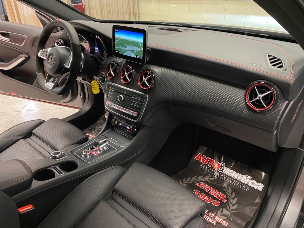 MERCEDES-BENZ A 45 AMG 4Matic Automatic 381 CV - 45