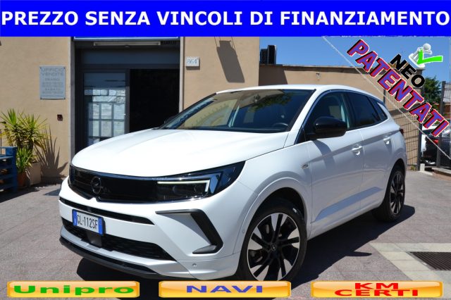 OPEL Grandland Bianco pastello