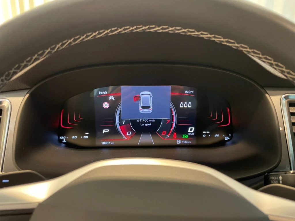 SEAT Ateca 1.5 TSI DSG Style Business Navi 18 Camera ACC LED - 12