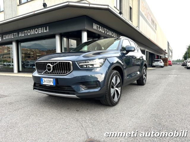 VOLVO XC40 Blu metallizzato