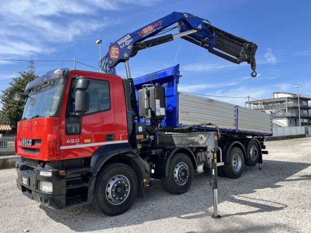 IVECO  Rosso pastello