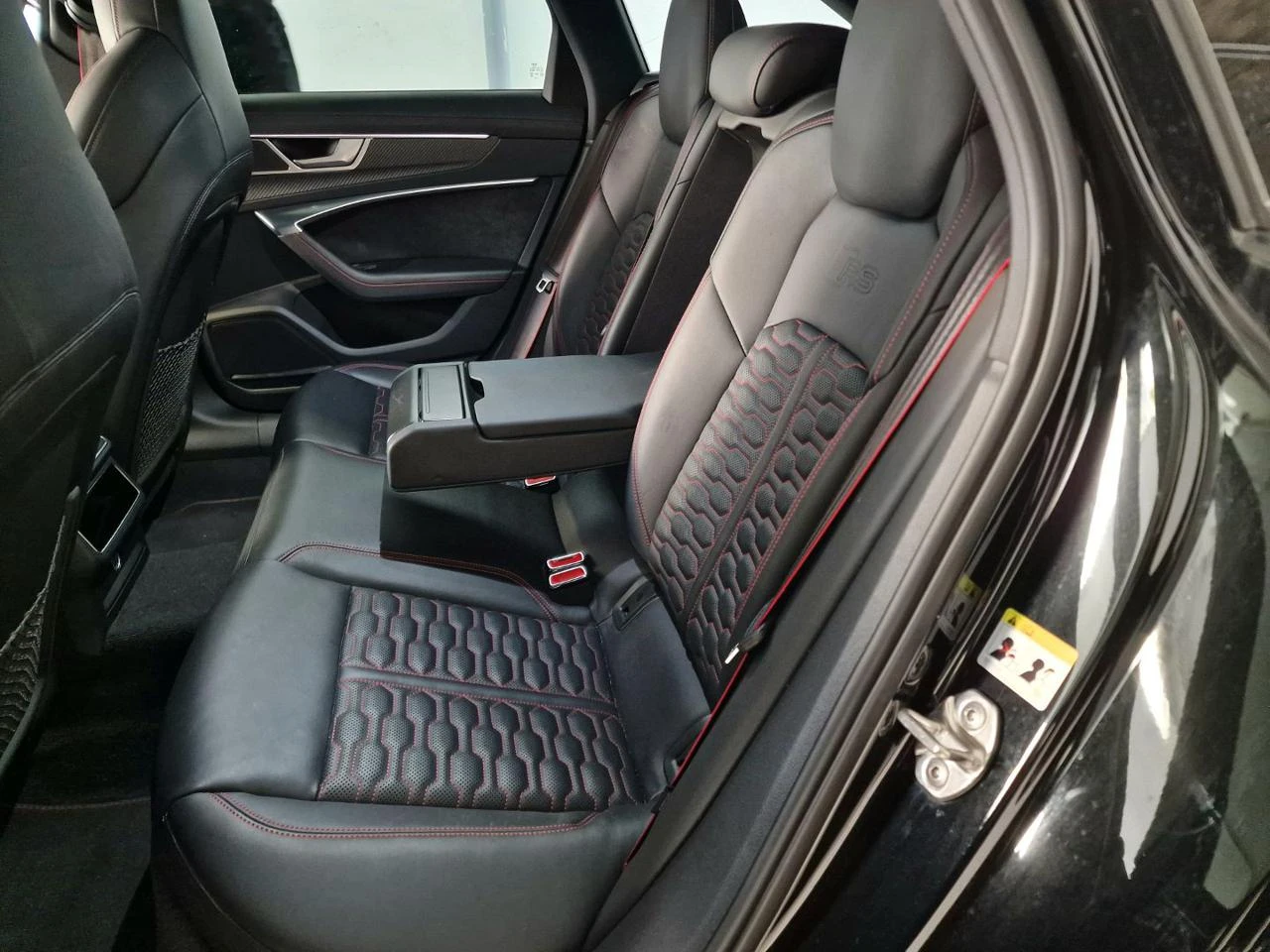 AUDI RS6 Avant 4.0 TFSI V8 quattro tiptronic - 18