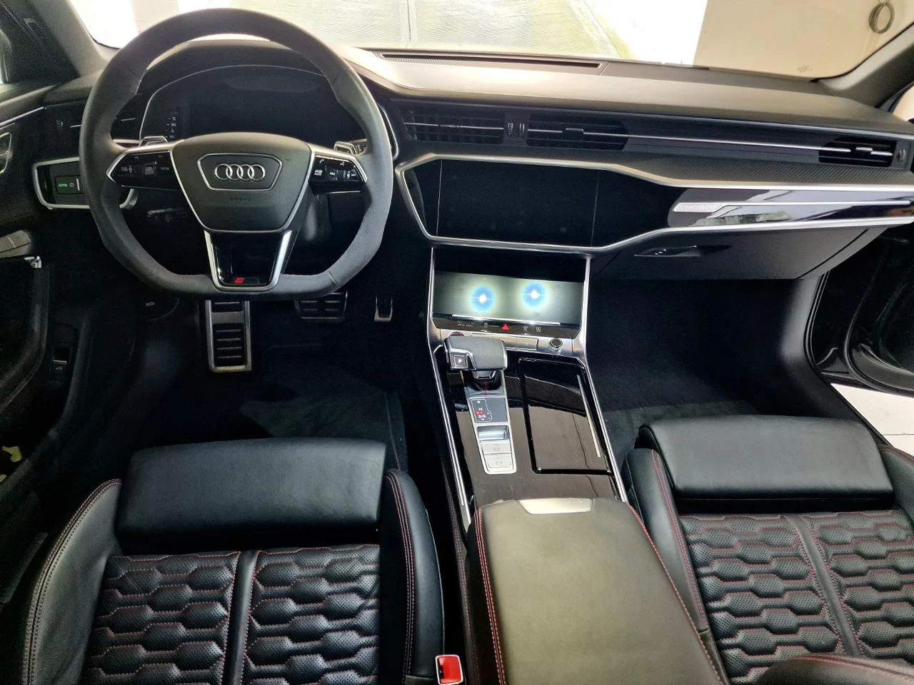 AUDI RS6 Avant 4.0 TFSI V8 quattro tiptronic - 14