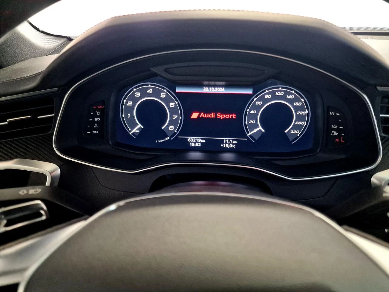 AUDI RS6 Avant 4.0 TFSI V8 quattro tiptronic - 11
