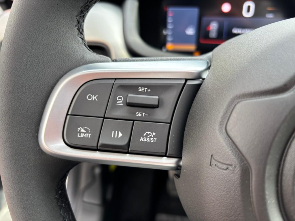 JEEP Avenger 1.2T Summit TETTO ELETTR-NAVI-PORTELLO HAND FREE - 22