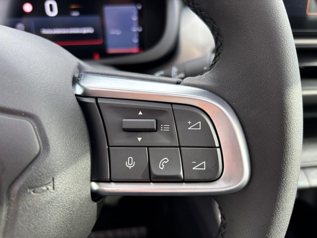 JEEP Avenger 1.2T Summit TETTO ELETTR-NAVI-PORTELLO HAND FREE - 23