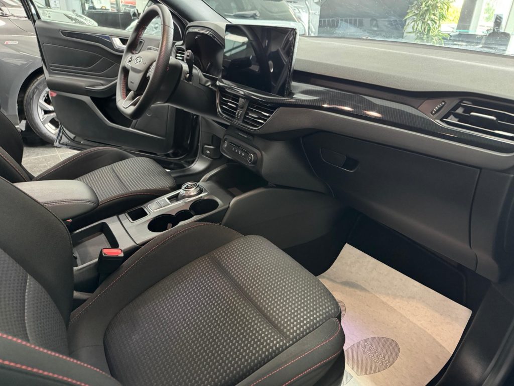 FORD Focus 1.5 EcoBlue 115 CV automatico 5p. ST-Line IVA ESP. - 12