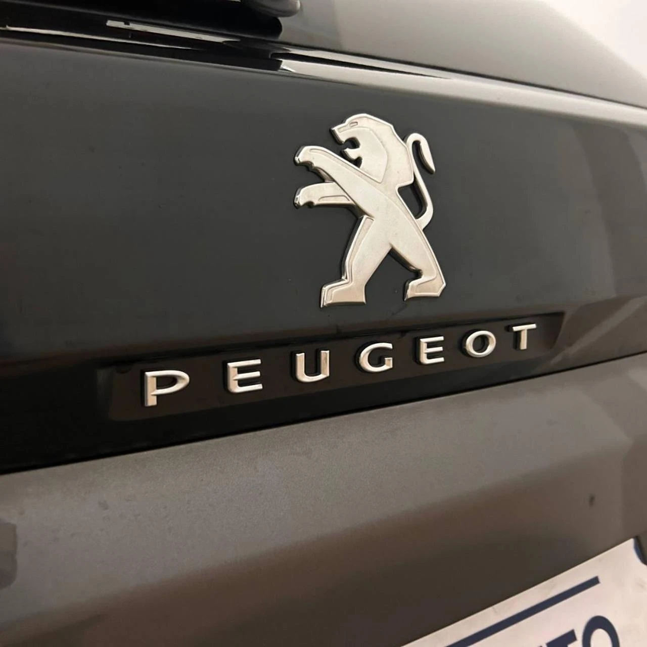 PEUGEOT 3008 Hybrid4 300 e-EAT8 GT Pack TETTO APRIBILE - 45
