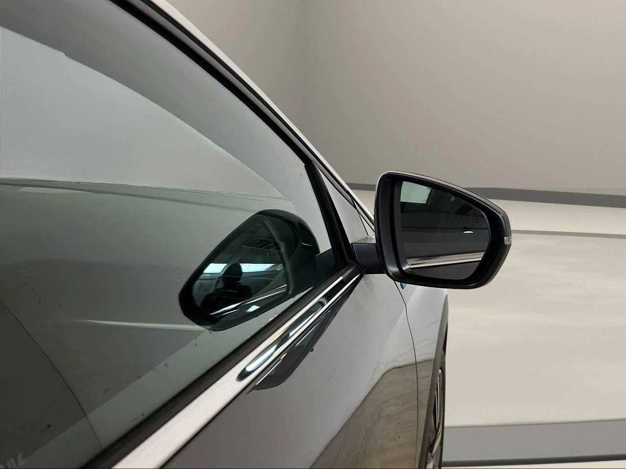 PEUGEOT 3008 Hybrid4 300 e-EAT8 GT Pack TETTO APRIBILE - 44
