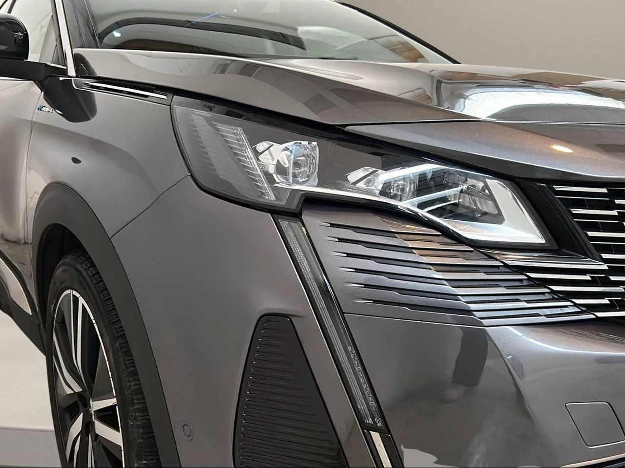 PEUGEOT 3008 Hybrid4 300 e-EAT8 GT Pack TETTO APRIBILE - 39