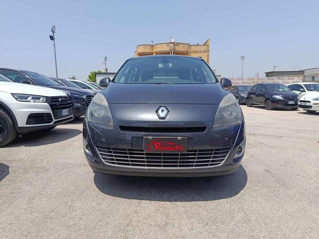 RENAULT Scenic Nero perlato