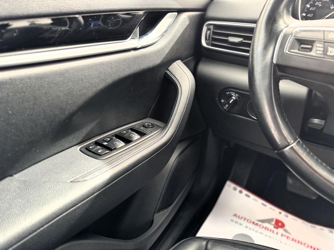 MASERATI Levante V6 Diesel Q4 250cv Granlusso MY19 - 21