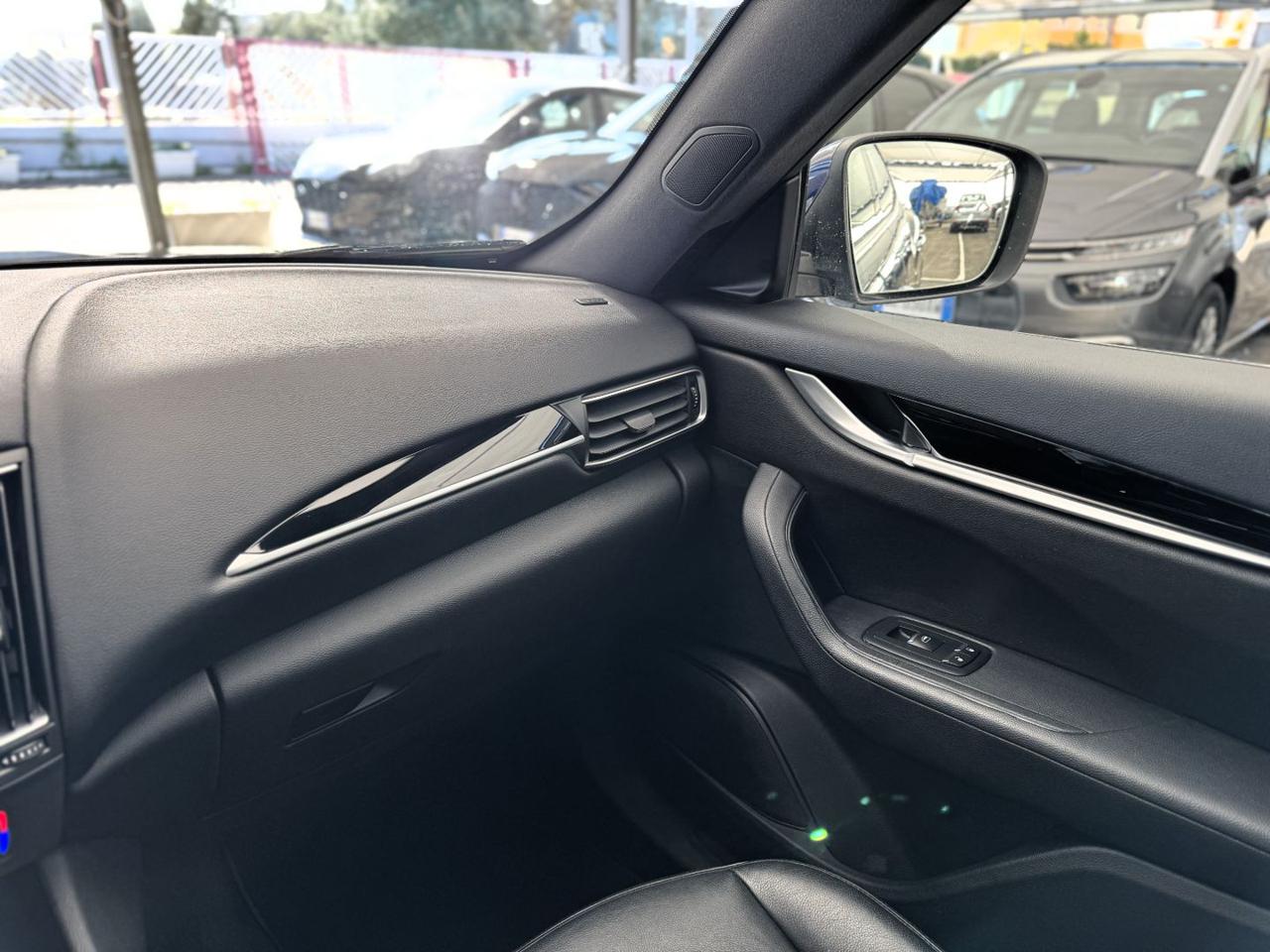 MASERATI Levante V6 Diesel Q4 250cv Granlusso MY19 - 22