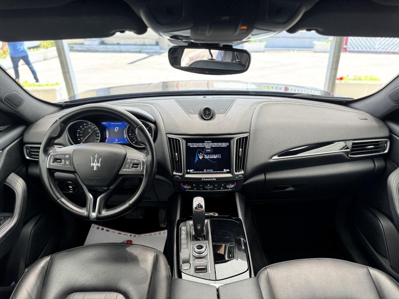 MASERATI Levante V6 Diesel Q4 250cv - 8