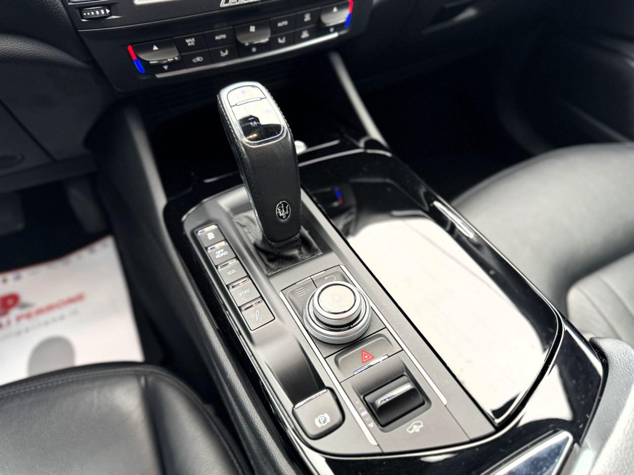 MASERATI Levante V6 Diesel Q4 250cv Granlusso MY19 - 18