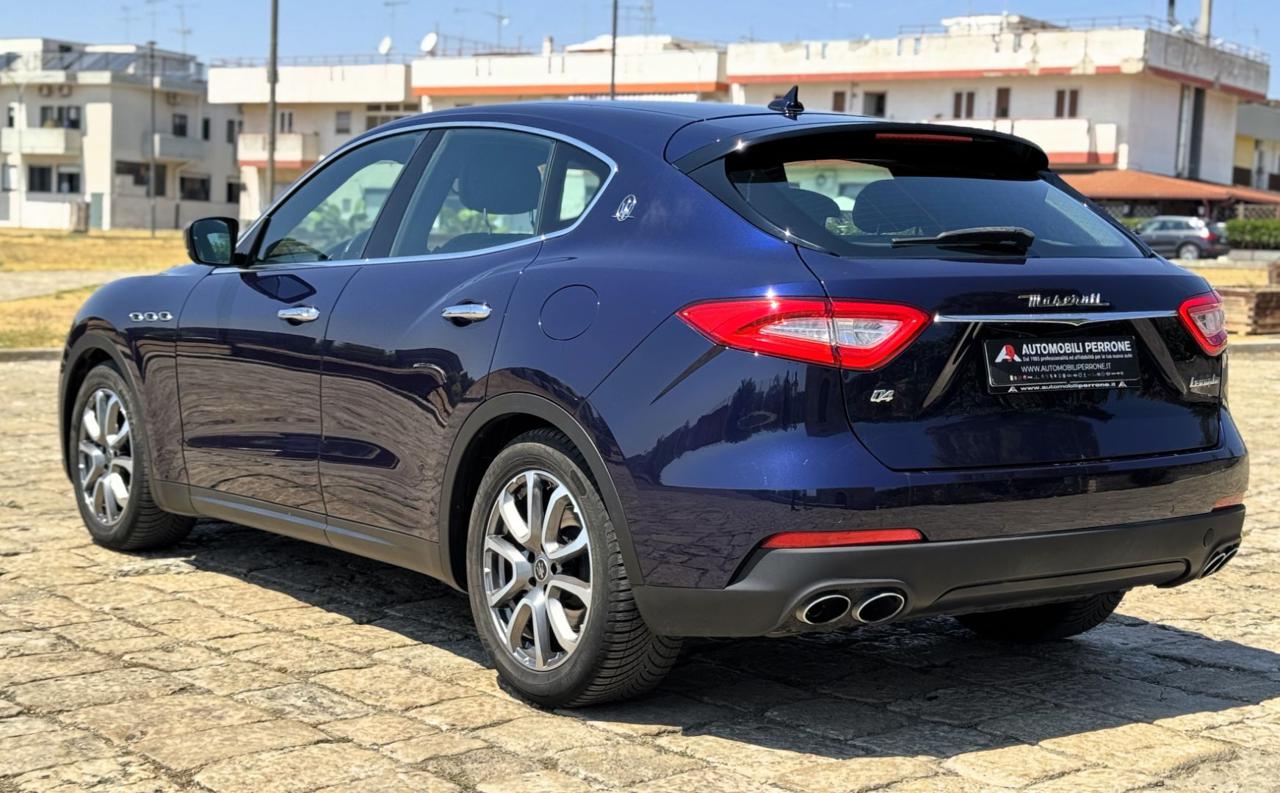 MASERATI Levante V6 Diesel Q4 250cv - 12