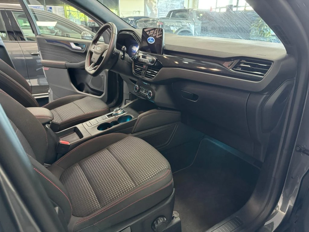 FORD Kuga 2.0 EcoBlue 120 CV aut. 2WD ST-Line - 13
