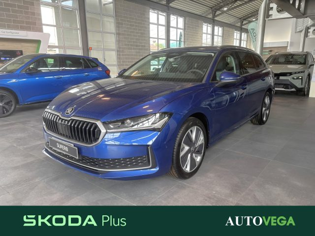 SKODA Superb Blu pastello