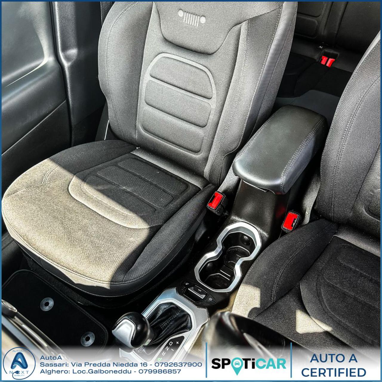 JEEP Renegade 1.4 MultiAir Limited - 23