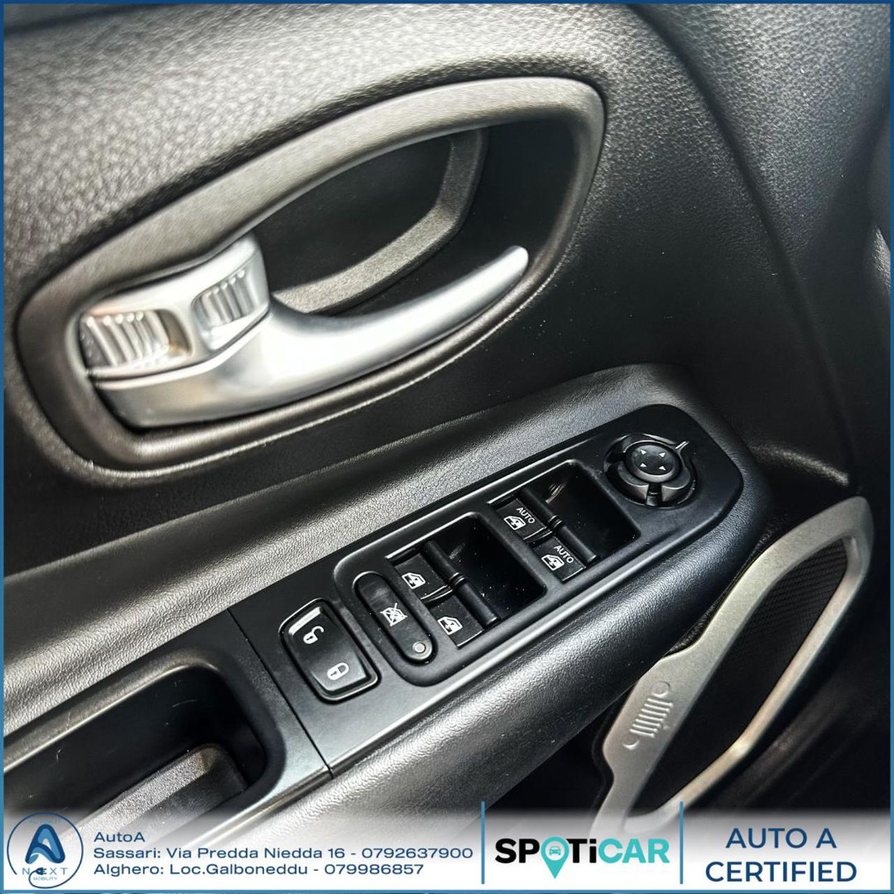 JEEP Renegade 1.4 MultiAir Limited - 24