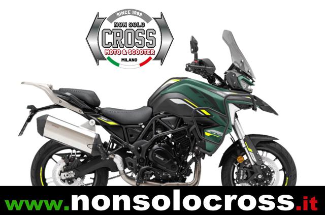 BENELLI TRK 702 Bianco metallizzato