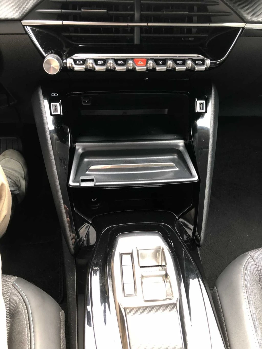 PEUGEOT 208 motore elettrico 136 CV 5 porte Allure Pack - 15