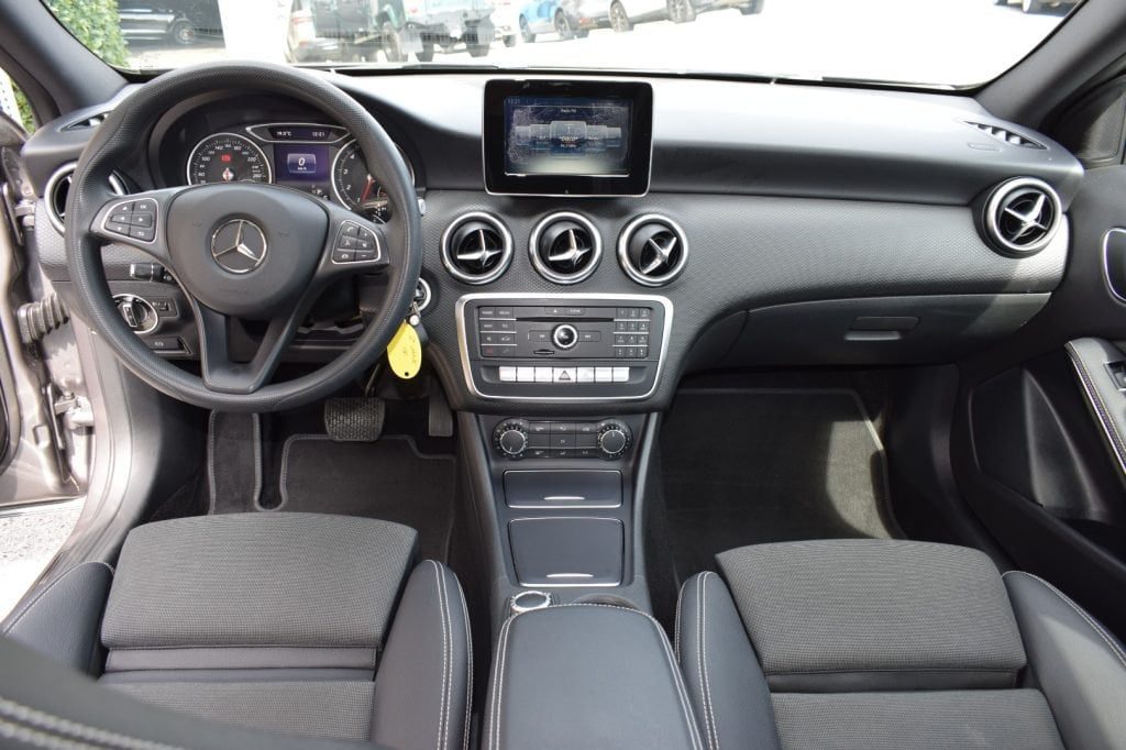 MERCEDES-BENZ A 160 A 160 Automatic NEOPATENTATI - 11